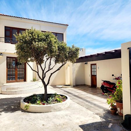 The Tides Simonʼs Town Exterior foto
