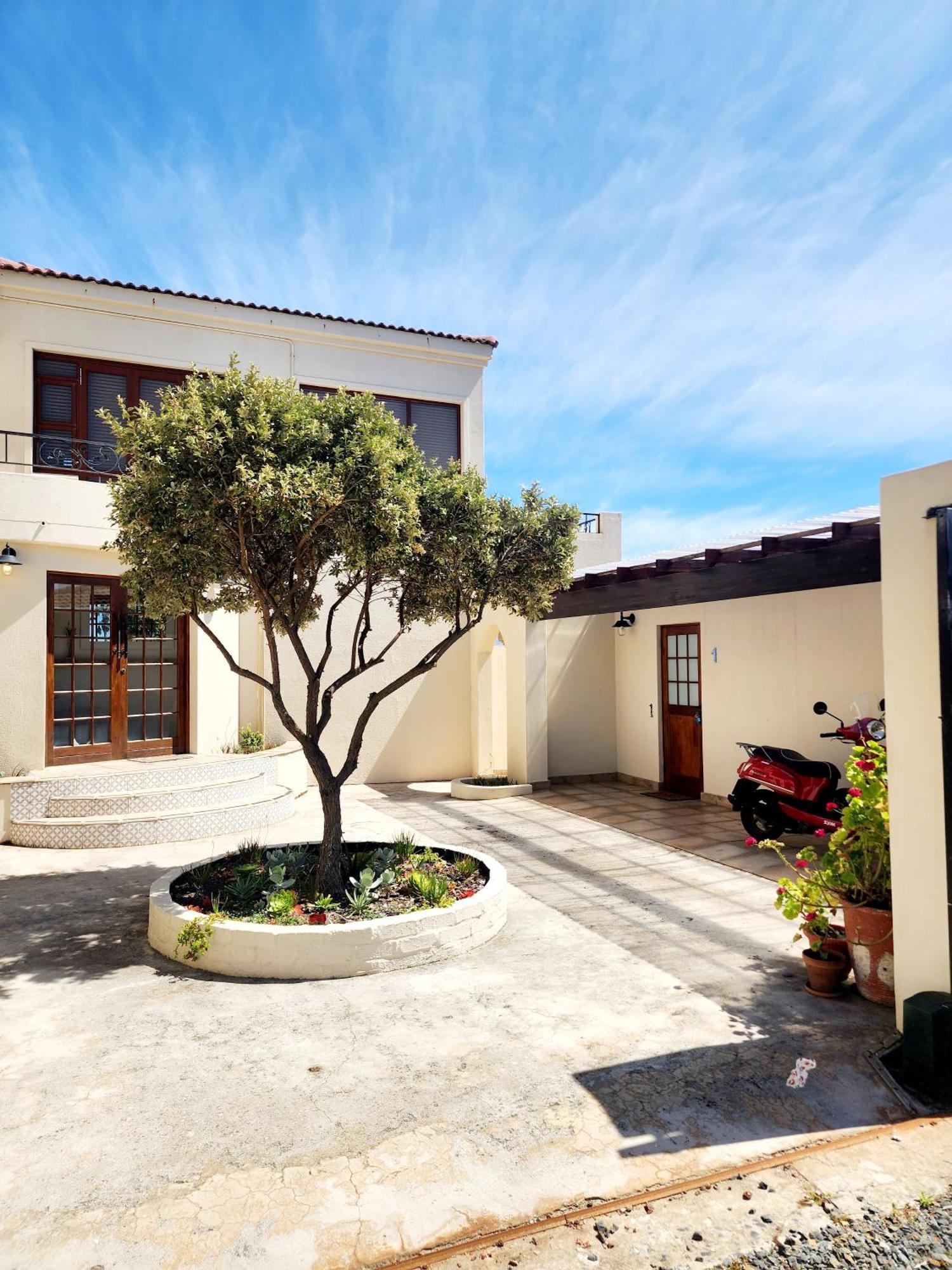 The Tides Simonʼs Town Exterior foto